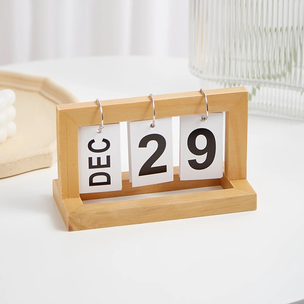 Square wood calendar